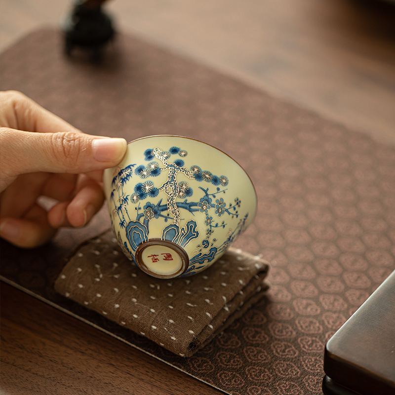 Jingdezhen Handbemalte Blau-We – Office Technician Bewertung und Preis